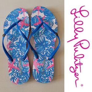 Lilly Pulitzer Pool Flip Flops in She She Shells Size 9/10
